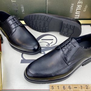 Berluti 1895, Black Shoes