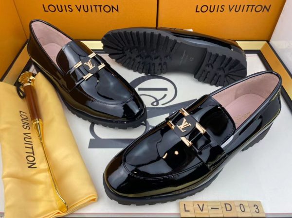 Louis Vuitton, Designer Shoes-Black