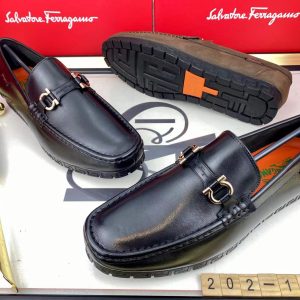 Salvatore Ferragamo; Italian Shoes