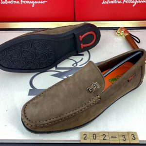 Salvatore Ferragamo, Brown