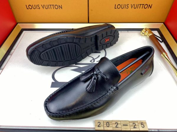 Louis Vuitton, Exclusive Black