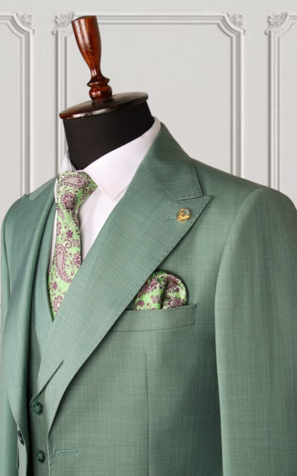 emerald green suit for men