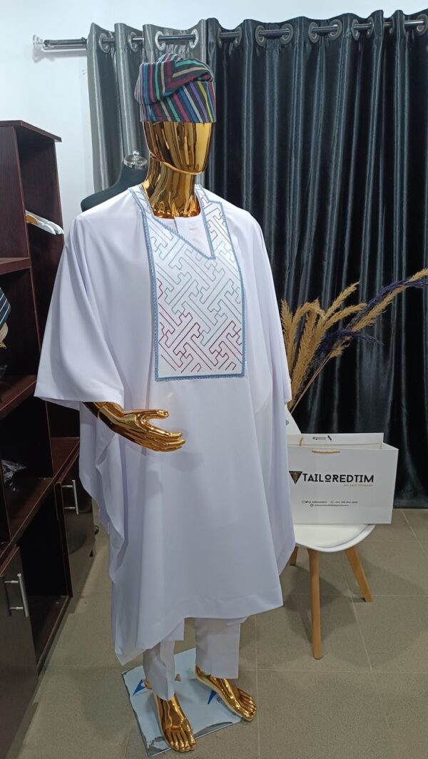 White Short Sleeve Agbada Style| White Agbada With Embroidered Design |White Agbada Design | Wedding Agbada Style For Men| Wedding Agbada Style |Wedding White Agbada