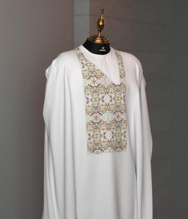 White Embroidered Agbada Style |White Agbada Designs |Wedding Agbada Style For Men|Wedding Agbada Styles