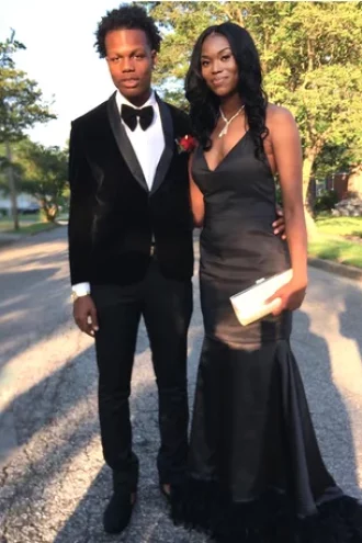 Customer-Gallery-Black-Velvet-Tuxedo-from-Gentlemansguru.com_