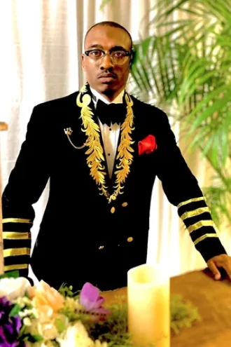 Customer-Gallery-Black-and-Gold-Tuxedo-Blazer-Prom-Wedding-from-Gentlemansguru.com_