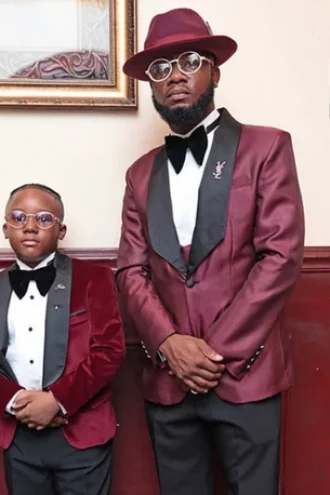 Customer-Gallery-Burgundy-Tuxedo-Prom-Review-from-Gentlemansguru.com_